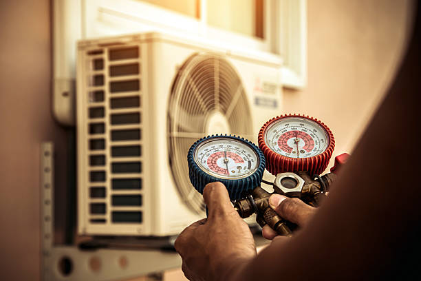 Professional Ac Installation technician working in Mulhall, OK